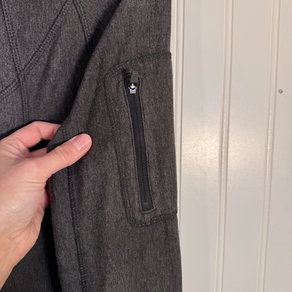 Athleta Full Zip Charcoal Gray Athletic Hoodie Thumb Hole Women’s Size Small - Picture 5 of 14